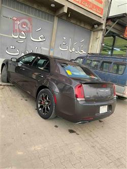 كرايسلر 300